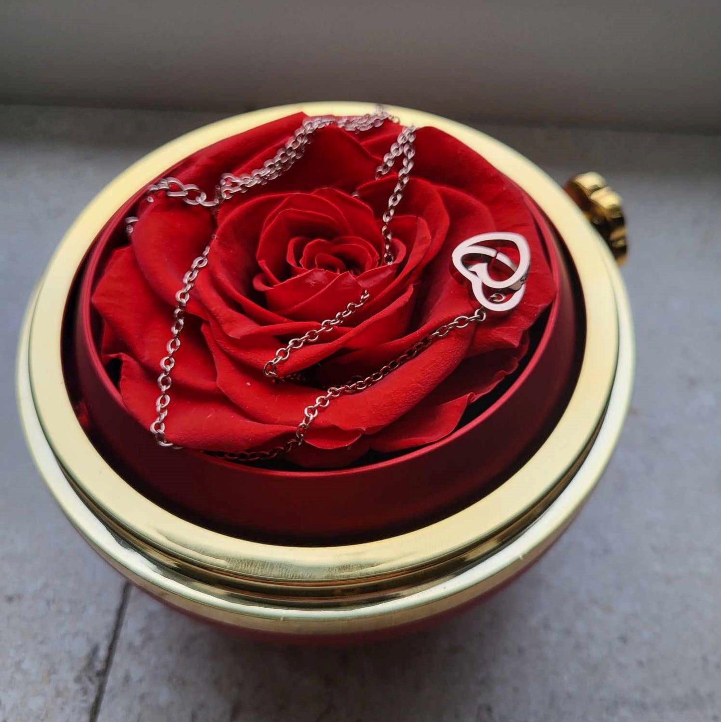 Eternal Rose Round Gift Box w/ Engraved Necklace